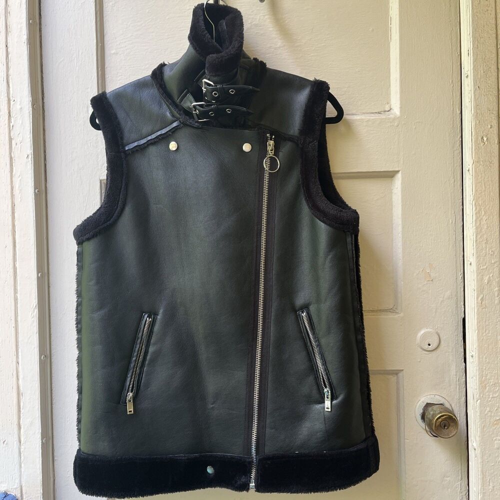 Forever 21 Faux Leather Shearling Vest Sz M Black Goth Grunge Witchy Punk egirl